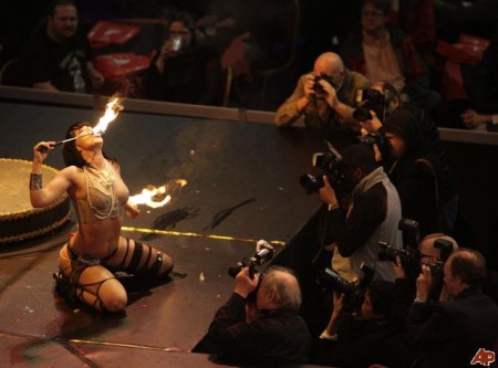 Hot Fire - erotic show